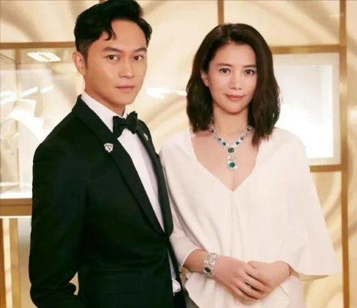 娱乐圈吃瓜爆料抖音视频,抖音视频揭秘明星幕后故事