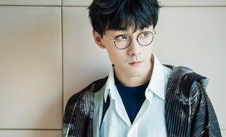 娱乐主播吃瓜说檀健次,主播吃瓜热议，揭秘明星幕后故事