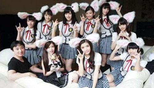 娱乐吃瓜718往期热门,盘点往期热门，揭秘娱乐圈幕后故事