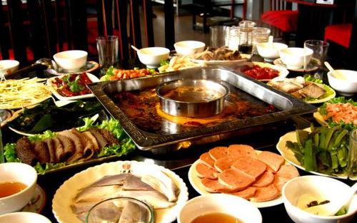 娱乐吃瓜小火锅小说,娱乐圈的麻辣盛宴